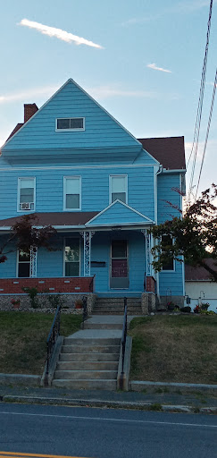 Shopping Mall «Torrington Commons Shopping Center», reviews and photos, 211 High St, Torrington, CT 06790, USA