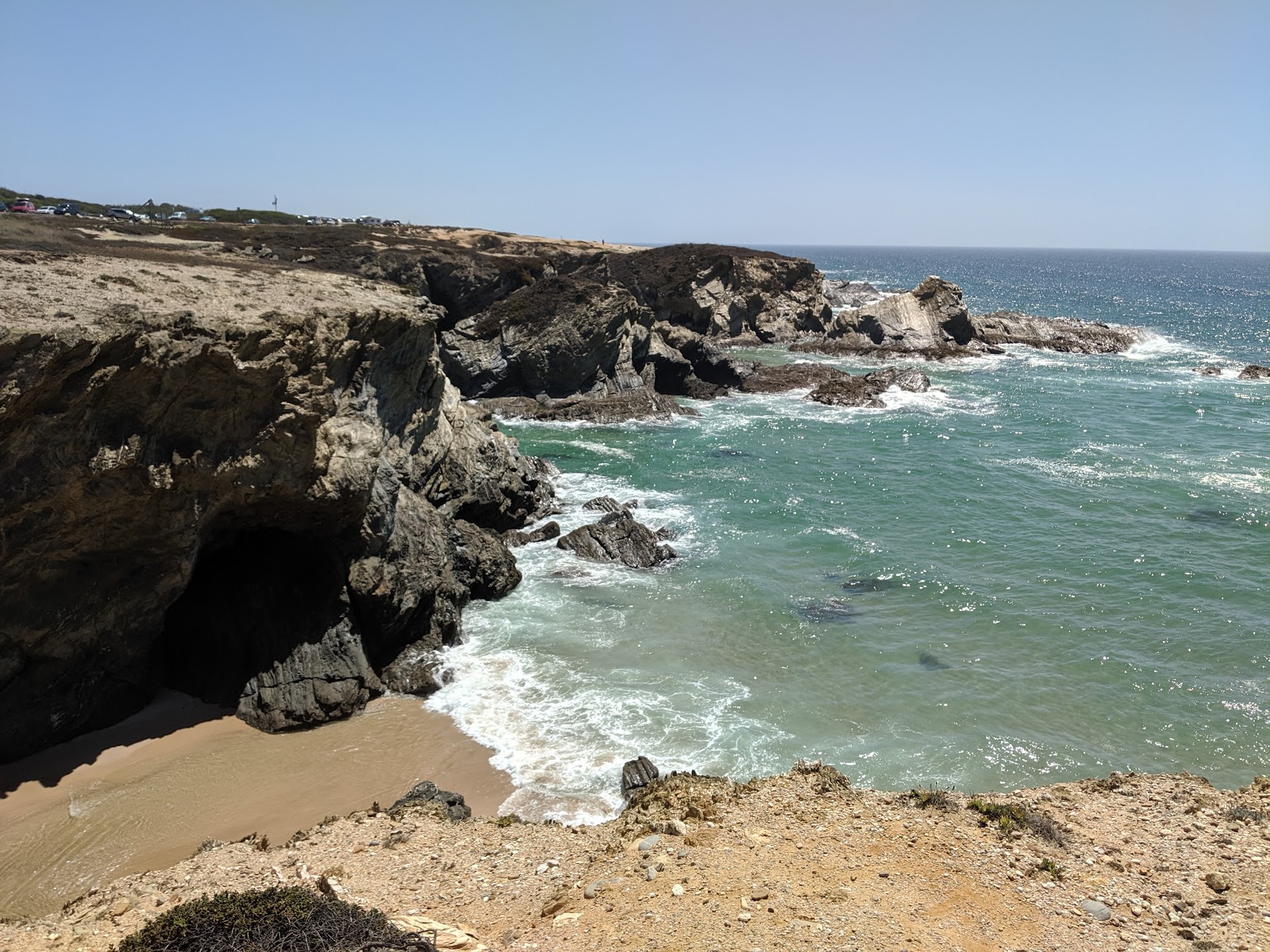 Praia de Porto Covinho'in fotoğrafı çok temiz temizlik seviyesi ile