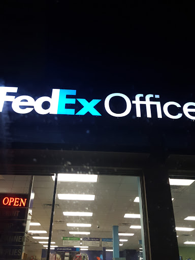 Print Shop «FedEx Office Print & Ship Center», reviews and photos, 212 NJ-18, East Brunswick, NJ 08816, USA