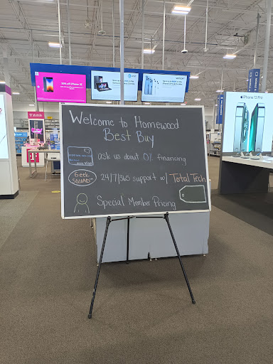 Electronics Store «Best Buy», reviews and photos, 17800 S Halsted St, Homewood, IL 60430, USA