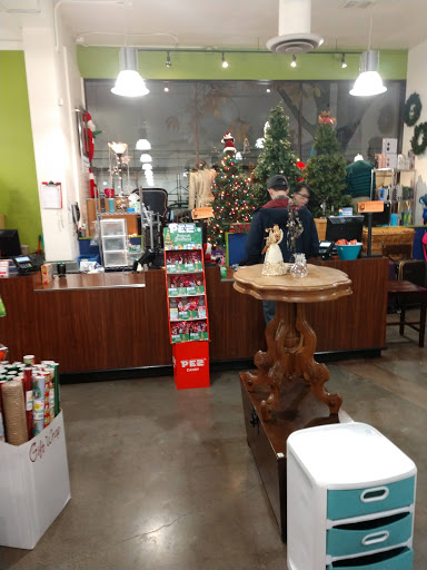 Thrift Store «Goodwill South Lake Union», reviews and photos, 411 Westlake Ave N, Seattle, WA 98109, USA