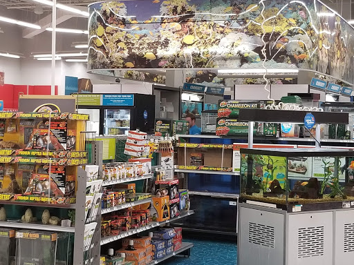 Pet Supply Store «Petco Animal Supplies», reviews and photos, 4751 W 29th St, Greeley, CO 80634, USA