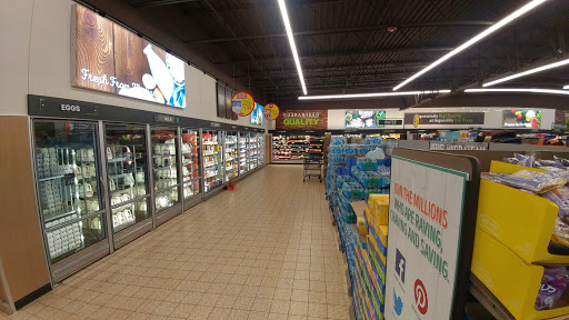 Supermarket «ALDI», reviews and photos, 1702 Brady St, Davenport, IA 52803, USA