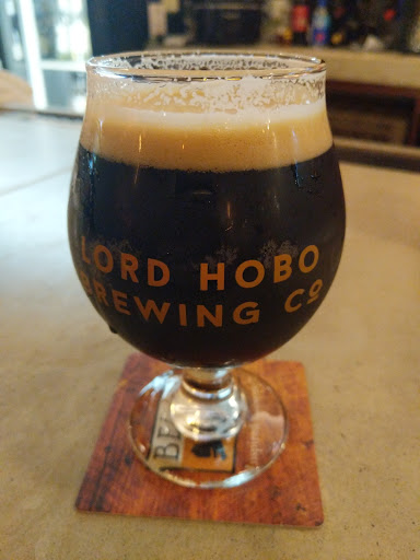 Hamburger Restaurant «Dilly. Bistro, Bar & Bottle Shop», reviews and photos, 6818 Wooster Pike, Cincinnati, OH 45227, USA