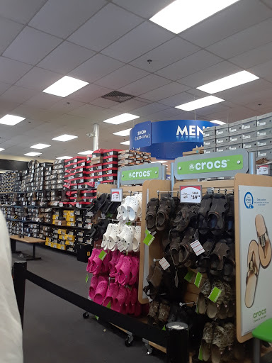 Shoe Store «Shoe Carnival», reviews and photos, 2945 Scottsville Rd, Bowling Green, KY 42104, USA