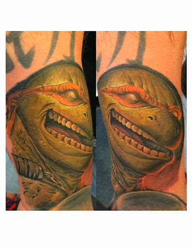 Tattoo Shop «Riverwest Tattoo Company», reviews and photos, 705 E Center St, Milwaukee, WI 53212, USA