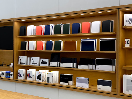 Computer Store «Apple St. Johns Town Center», reviews and photos, 4835 River City Dr, Jacksonville, FL 32246, USA