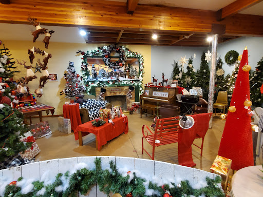 Gift Shop «Sleighbells Of Sherwood (Seasonal Business Open July1-December 23)», reviews and photos, 23855 SW 195th Pl, Sherwood, OR 97140, USA