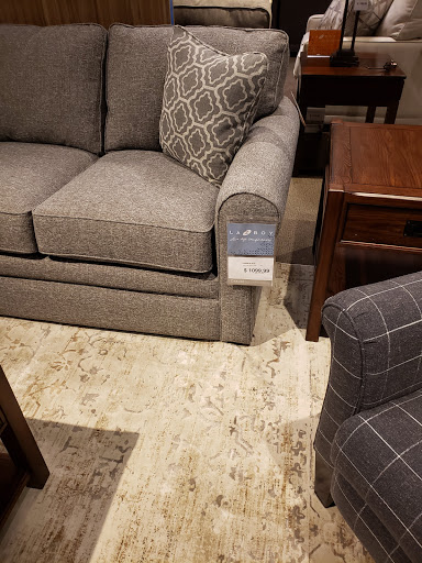 Furniture Store «Art Van Furniture - Ann Arbor», reviews and photos, 425 E Eisenhower Pkwy, Ann Arbor, MI 48108, USA