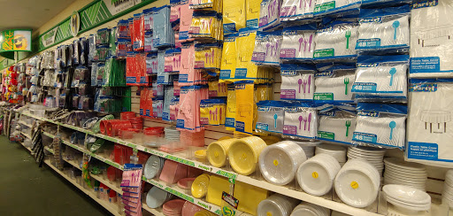 Dollar Store «Dollar Tree», reviews and photos, 10600 France Ave S, Bloomington, MN 55431, USA