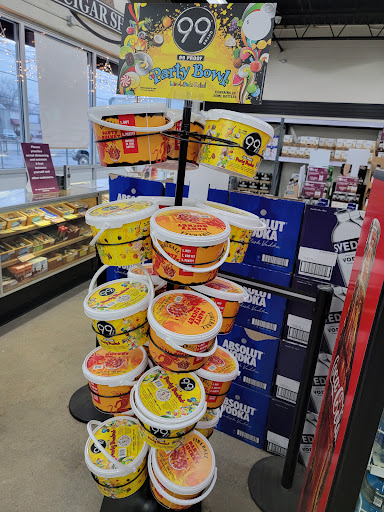 Wine Store «Atwood Wine and Spirits», reviews and photos, 426 Atwood Ave, Cranston, RI 02920, USA