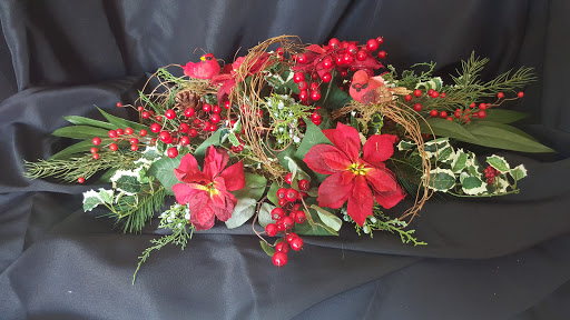 Florist «Shananne Cain Florist Inc», reviews and photos, 123 N Central Ave, Umatilla, FL 32784, USA