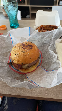 Plats et boissons du Restaurant de hamburgers Le Beurre-G sur mesure à Cornebarrieu - n°17