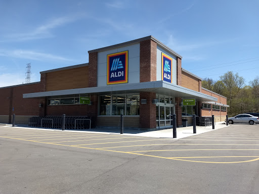 ALDI, 2308 16th St, Bedford, IN 47421, USA, 