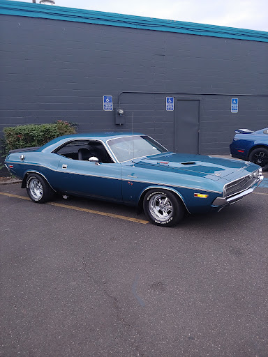 Bowling Alley «Oregon Trail Lanes», reviews and photos, 735 S Columbia River Hwy, St Helens, OR 97051, USA