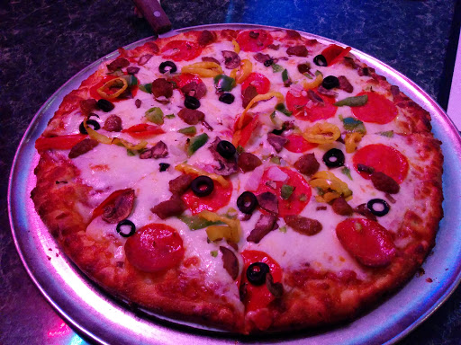 Pizza Restaurant «South Park Tavern & Pizza (SPT)», reviews and photos, 1301 Wayne Ave, Dayton, OH 45410, USA