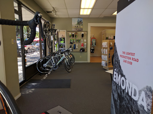 Bicycle Store «Freewheeler Bicycle Center», reviews and photos, 703 2nd St, Davis, CA 95616, USA