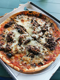 Plats et boissons du Pizzas à emporter Délices Deden à Chaveignes - n°1