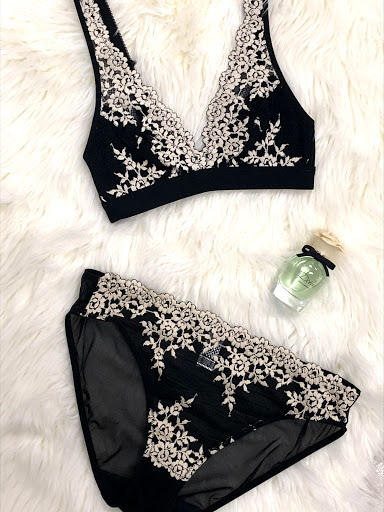 Lingerie Store «MySelf Lingerie», reviews and photos, 1279 52nd St, Brooklyn, NY 11219, USA