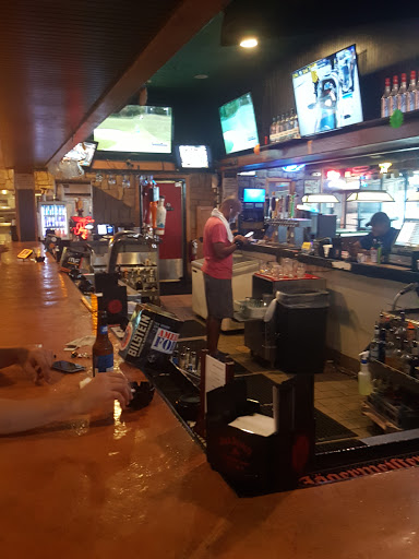 Bar & Grill «Big Shots Sports Cafe», reviews and photos, 1833 Airport Fwy, Bedford, TX 76021, USA