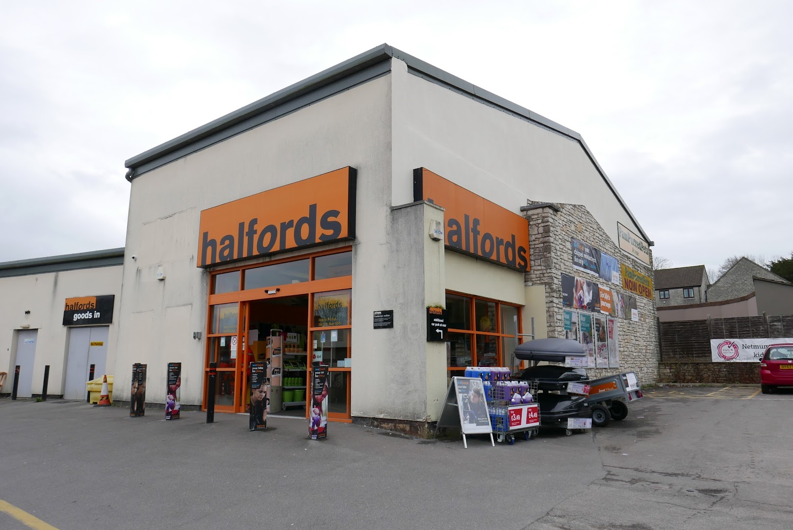 Halfords - Midsomer Norton