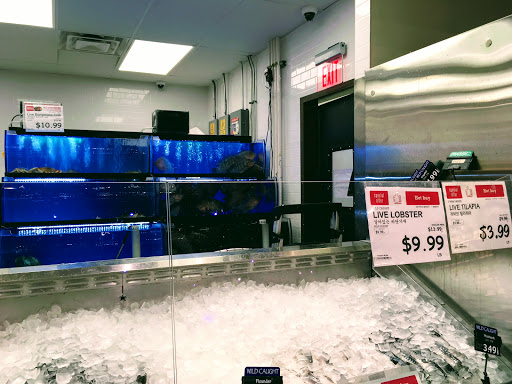 Korean Grocery Store «H Mart», reviews and photos, 3385 Milwaukee Ave, Northbrook, IL 60062, USA