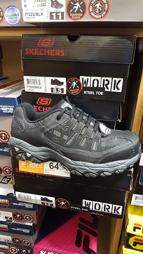 Shoe Store «Rack Room Shoes», reviews and photos, 2833 Market Center Dr, Rockwall, TX 75032, USA