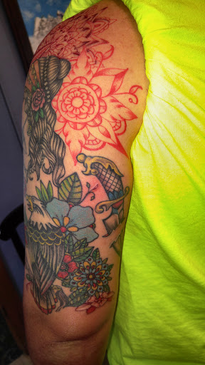 Alter-Ego Tattoo Studio, 204 Main St, Kewaskum, WI 53040, USA, 