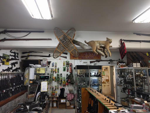 Outdoor Sports Store «Powderhorn Outdoor Sports Center», reviews and photos, 5755 Williston Rd, Williston, VT 05495, USA