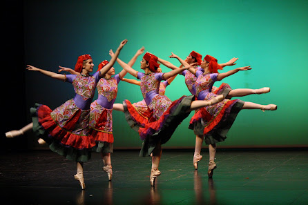 Academia de Ballet Tiempo Presente Calle Sta. Clotilde, 14, Ronda, 18003 Granada, España