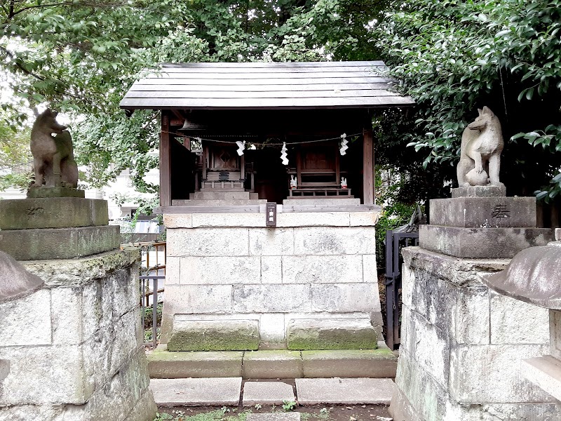稲荷神社・三峯神社