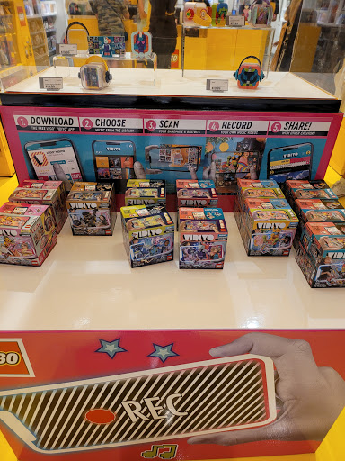 Toy Store «The LEGO Store», reviews and photos, 19575 Biscayne Blvd, Miami, FL 33180, USA