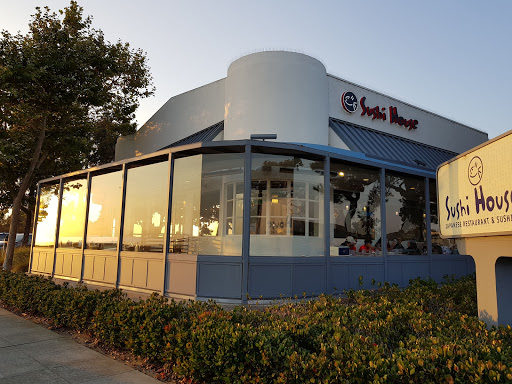 Shopping Mall «Alameda South Shore Center», reviews and photos, 523 South Shore Center W, Alameda, CA 94501, USA