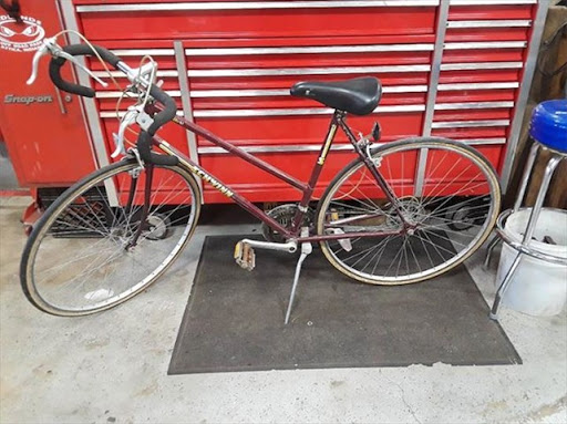 Auto Repair Shop «Adams Auto Services», reviews and photos, 12721 Old Plank Dr, New Lenox, IL 60451, USA