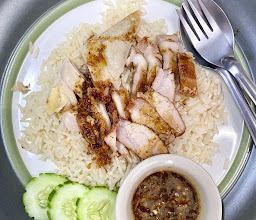 ข้าวมันไก่ศรีตง photo