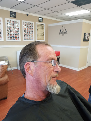 Barber Shop «Upper Cutz Hair Studio», reviews and photos, 3883 N Lecanto Hwy, Beverly Hills, FL 34465, USA