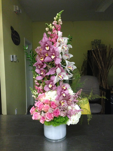 Florist «Flowers By Pouparina», reviews and photos, 1868 W Flagler St, Miami, FL 33135, USA