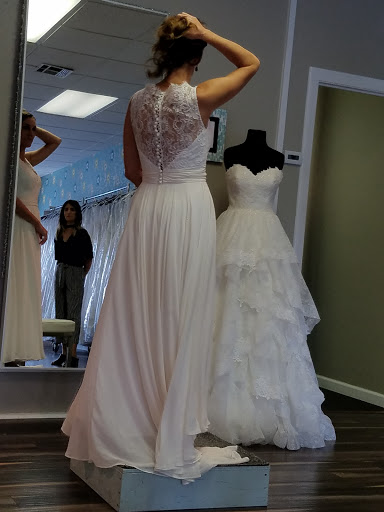 Bridal Shop «Second Summer Bride», reviews and photos, 1308 W Anderson Ln, Austin, TX 78757, USA