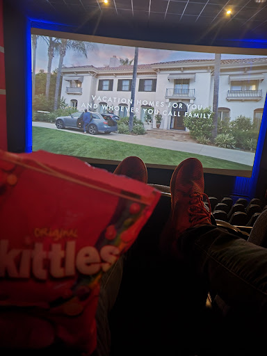 Movie Theater «Regal Cinemas Broward Stadium 12 & RPX», reviews and photos, 8000 W Broward Blvd, Plantation, FL 33388, USA