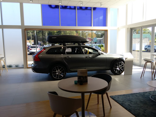 Car Dealer «Gengras Volvo Cars North Haven», reviews and photos, 375 Washington Ave, North Haven, CT 06473, USA