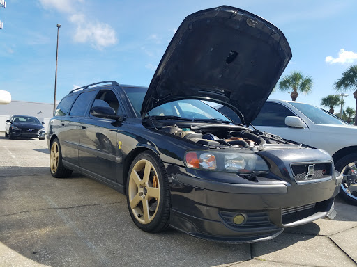 Car Dealer «Volvo of Tampa», reviews and photos, 6008 N Dale Mabry Hwy, Tampa, FL 33614, USA