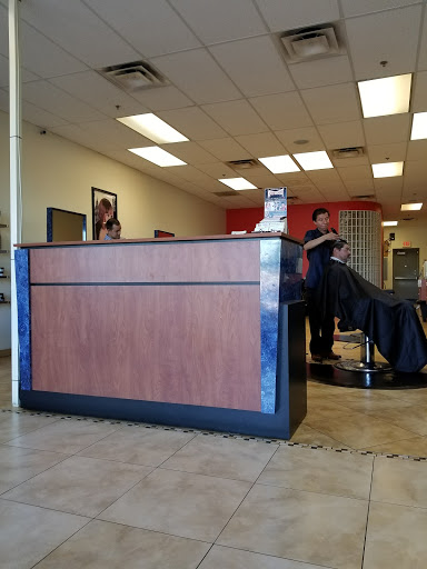 Barber Shop «Razors Barber Shop», reviews and photos, 1762 South Greenfield Road Suite 107, Mesa, AZ 85206, USA