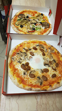 Pizza du Restaurant italien Bella Venezia à Nanterre - n°19