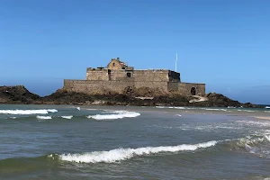 Plage St Malo image