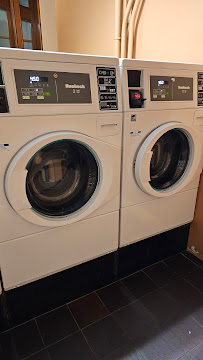 A New Spin Laundry - Photo 8 - Car repair in Boston, MA, Boston