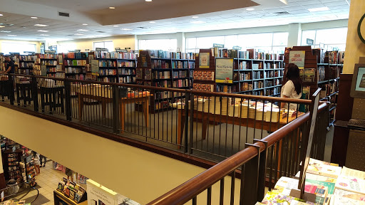 Book Store «Barnes & Noble», reviews and photos, 2245 Richmond Ave, Staten Island, NY 10314, USA