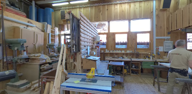 Fischer Massiv Holz Möbel - Amriswil