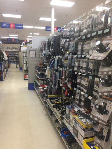 Hardware Store «Harbor Freight Tools», reviews and photos, 3333 W Henrietta Rd #400, Rochester, NY 14623, USA