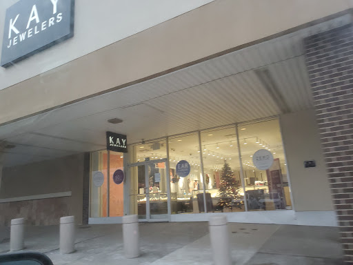 Jewelry Store «Kay Jewelers», reviews and photos, 525 Clairton Blvd, Pleasant Hills, PA 15236, USA