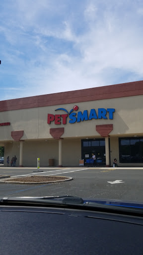 Pet Supply Store «PetSmart», reviews and photos, 300 NJ-18, East Brunswick, NJ 08816, USA